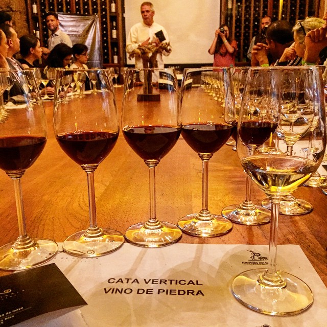 Vertical tasting, Casa de Piedra with Higo D'Acosta. #wine #tomavinomexicano #mexicanwine #casadepiedra #valledeguadalupe #morelia #moreliaenboca #michoacan #vino #catavertical