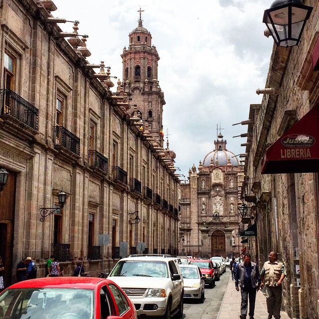 Hello #Morelia! @MEBoficial @moreliaenboca #mexico #michoacan #morelia #moreliaenboca #food #festivals #tomavinomexicano