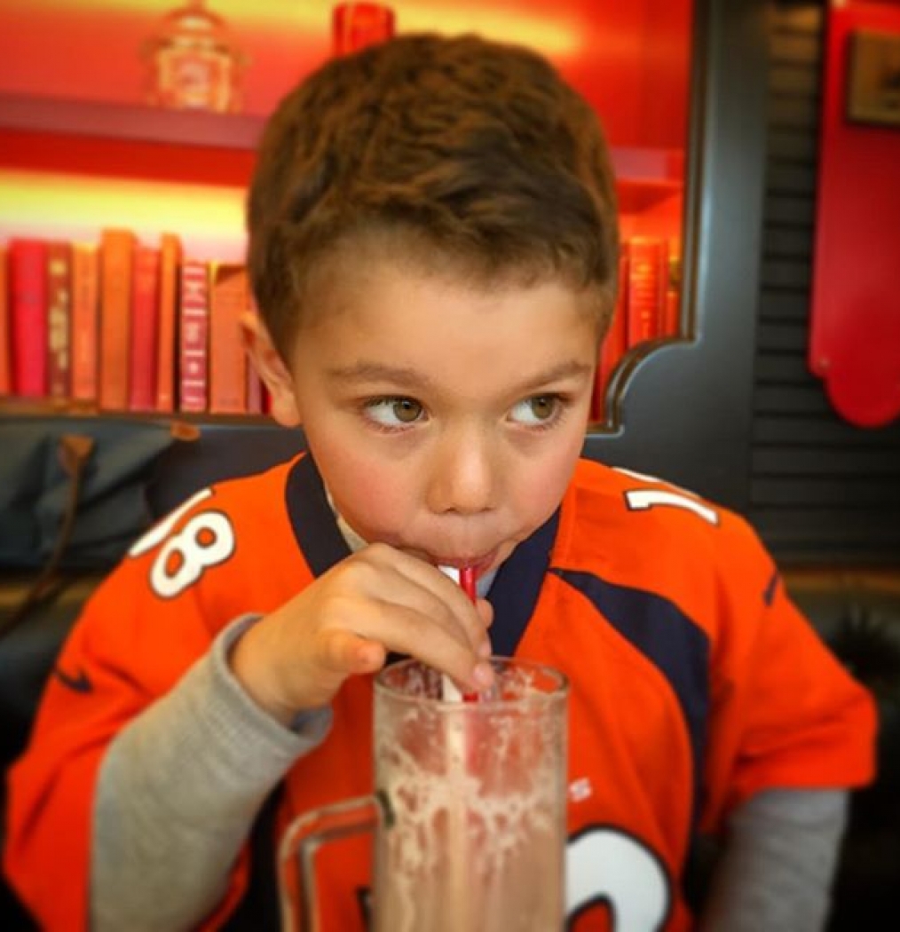 And Milkshake Doodle #2. #austinbear #auntnah #milkshakesonsunday #sugarsugar #lunch #kids #citysunday