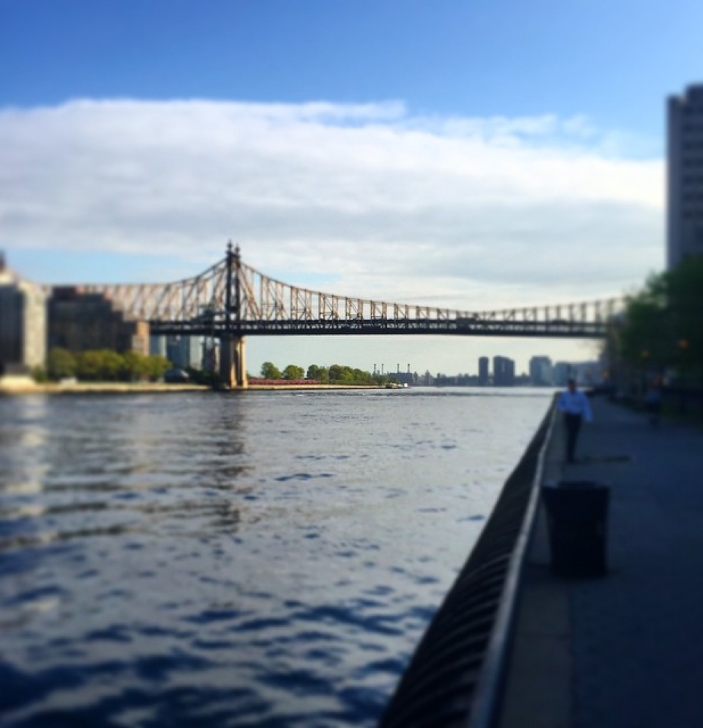 Long work day, strong finish. #run #NYC #FDR #springsprints #clearyourhead #blueskies