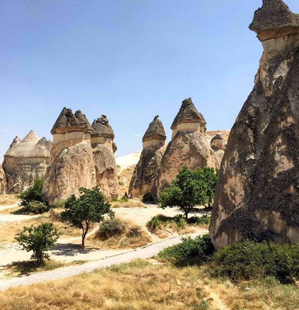 Last look, #Cappadocia. #turkey #travel #howisummer #fairychimneys #geography #landscape #incredible