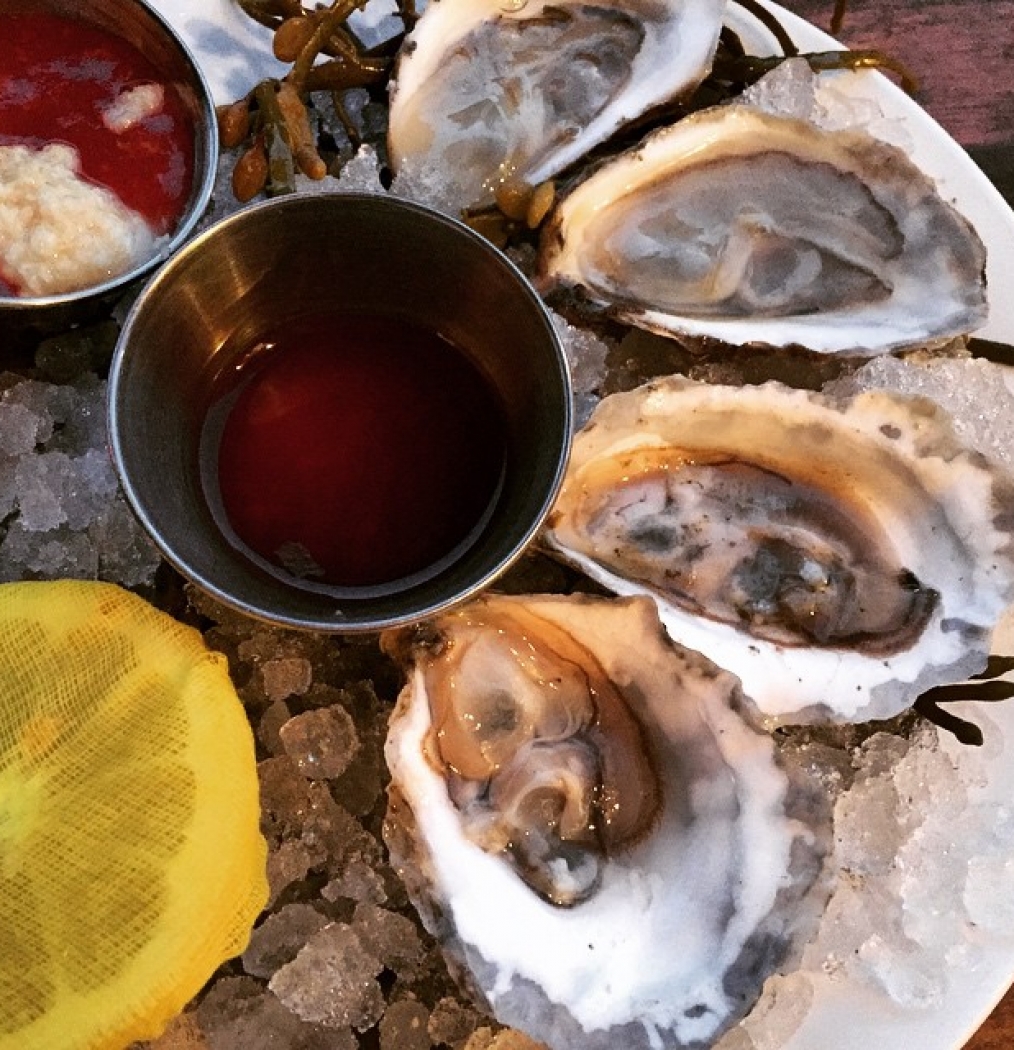 #sunday #snack #oysters #nyc #perfectiononaplate