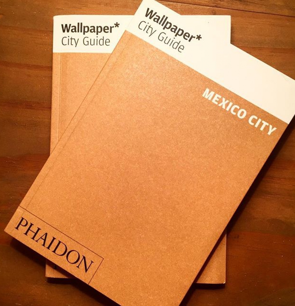 I. Heart. Mexico. City. I had the pleasure of writing this book with the @wallpaperguides team at #phaidon. If you're going to Mexico City, here's all my see/do/eat/drink/stay suggestions for your pocket!  Buy it here: http://ow.ly/P6838  #mexico #mexicocity #df #wallpaper #phaidon #travel #food #restaurants #guides #travelguides #bars #drink #art #architechiture #design#shopping #hotels #mexicanfood #galleries #culture