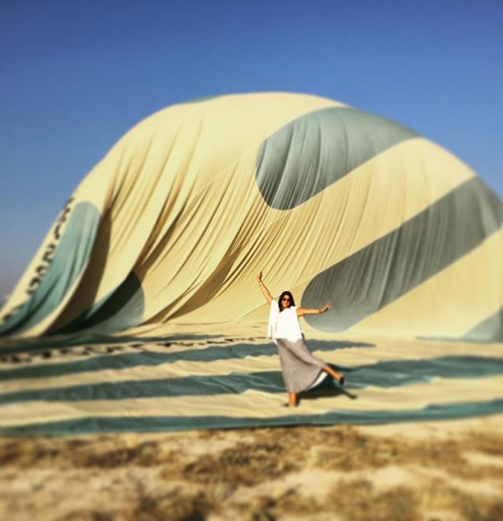 Sunshine daydreams. #safelanding #cappadoccia #turkey #balloons #skyline #incredible #travel #sunrise #howisummer