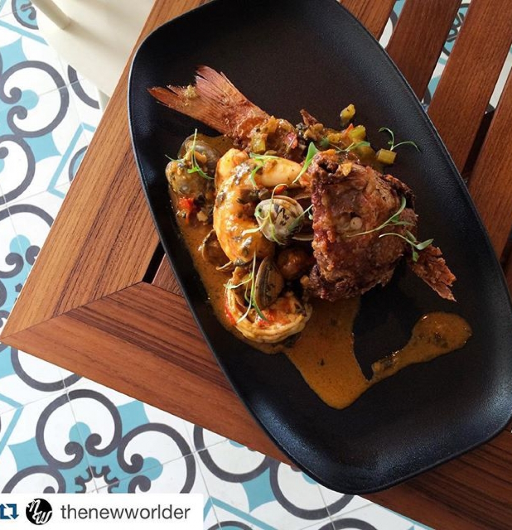 Focus back on my first love: @thenewworlder! #repost with @repostapp. Launching VERY VERY SOON (for reals…) Probably one of the best things we've ever eaten in Panama: Chorrillo style snapper w/ shrimp, clams and coconut curry at Mansa, a new beach restaurant from @mariocastrellon & chef @fulvio2177 at Buenaventura. #panama #redsnapper #foodporn #instafood #travel #food #instafood #latam #latinamerica #centralamerica #beachlife #seaside #lunch