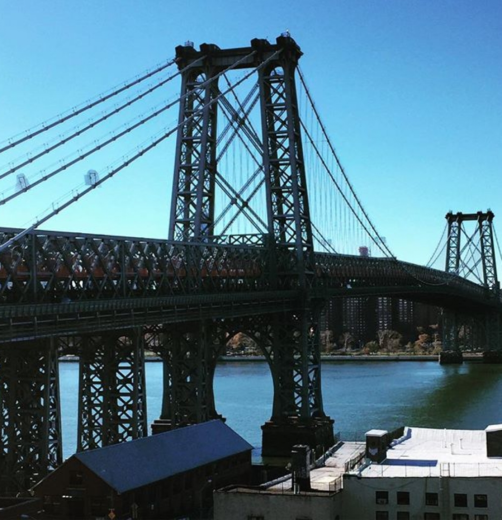 #williamsburg #brooklyn #bridges #newviews #thehuntcontinues #apartmenta #nyc #sundays