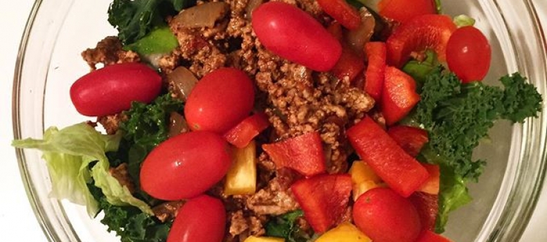 #sugardetox #dayfour #lunch #food #healthy #eatclean #veggies #salad #nosugar #kaletacosalad #rainbowbright #saladselfie