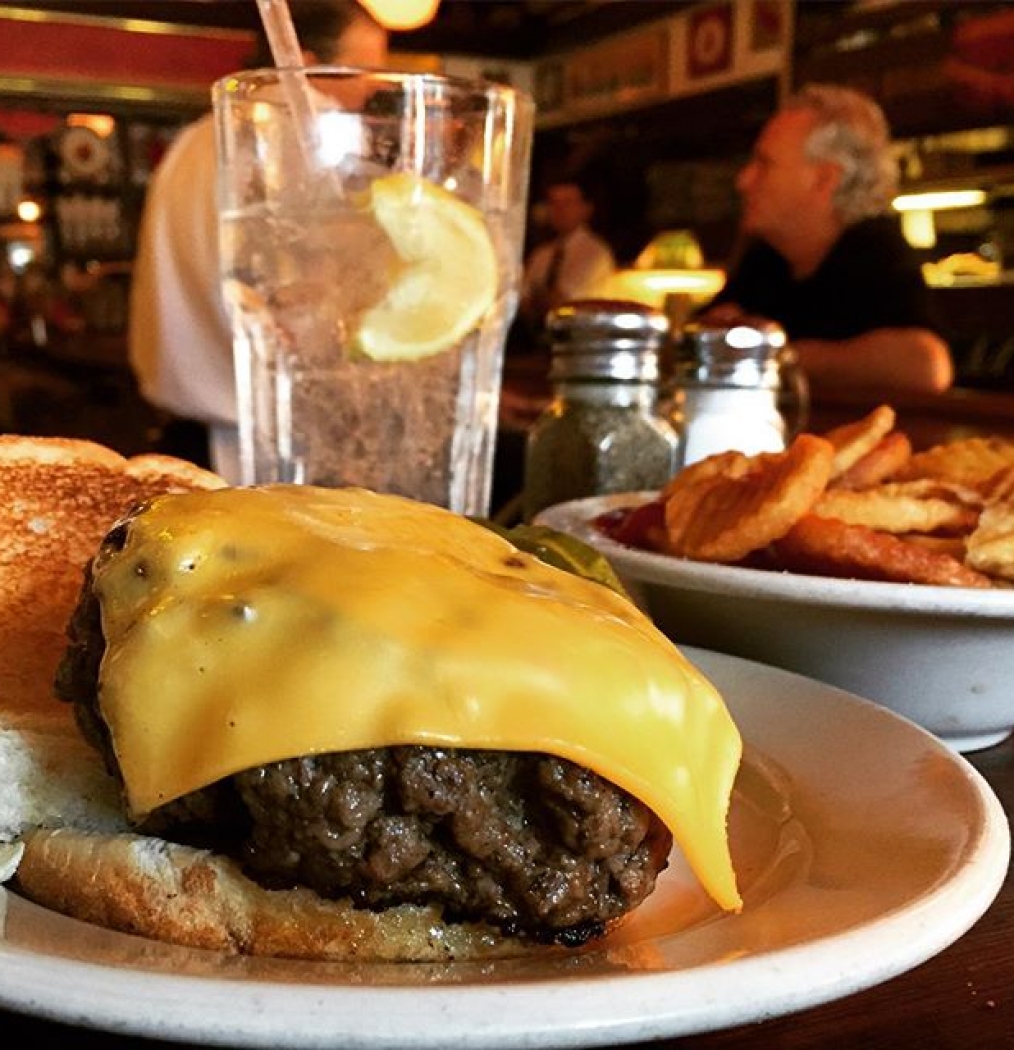 Melon, period. #penultimate #burger #withcheese #cottagefries #jgmelon #classic #uppereast #lunch #nyc #illmissthis #barseat #watermelon #eeeeeats #ilovenyc #cheeseburger