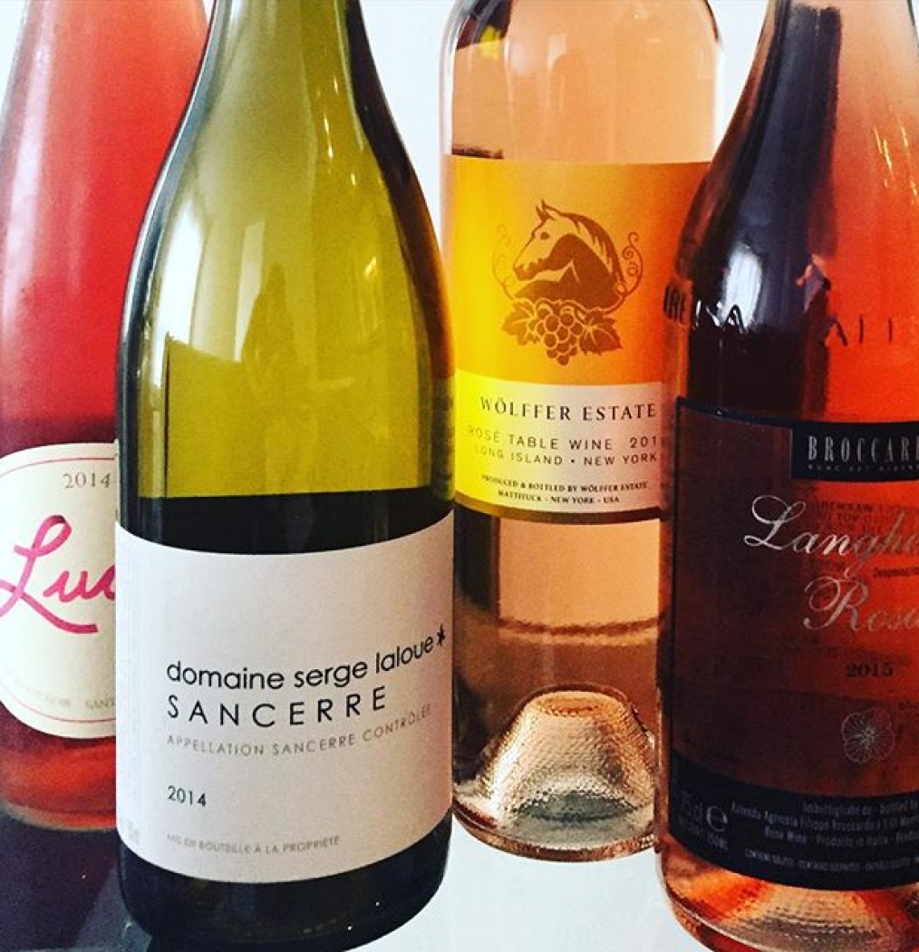 Saturday night summer sips. @brklynmac — look, I found Serge at my new local shop! #wine #rose #white #summer #vino #summatime #drinking #wineoclock #friends #comeover #sergelalou #sancerre