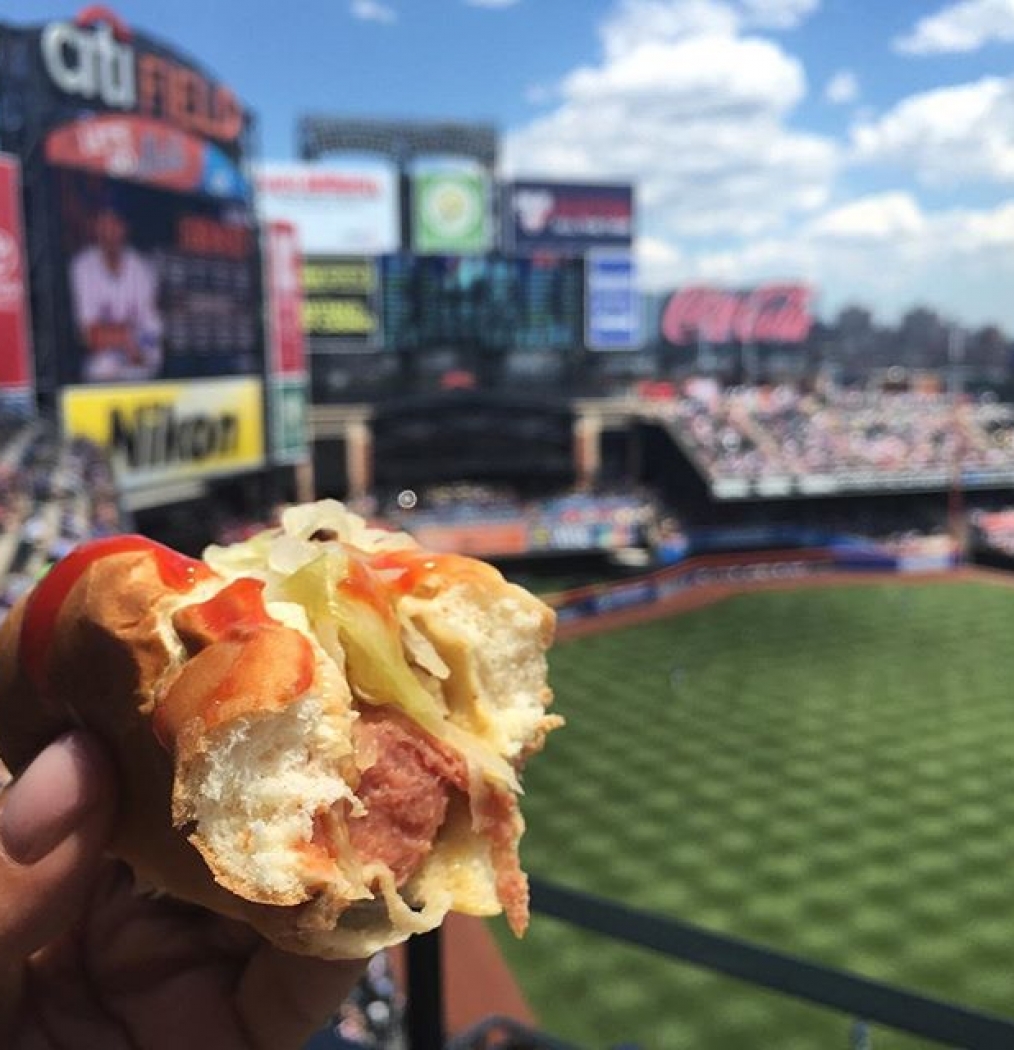 Obv… (Playing hooky with the littles.) #lgm #citifield #austinsienna #auntnah #baseball #mets #hotdog #ballparkfranks #nathans #howisummer