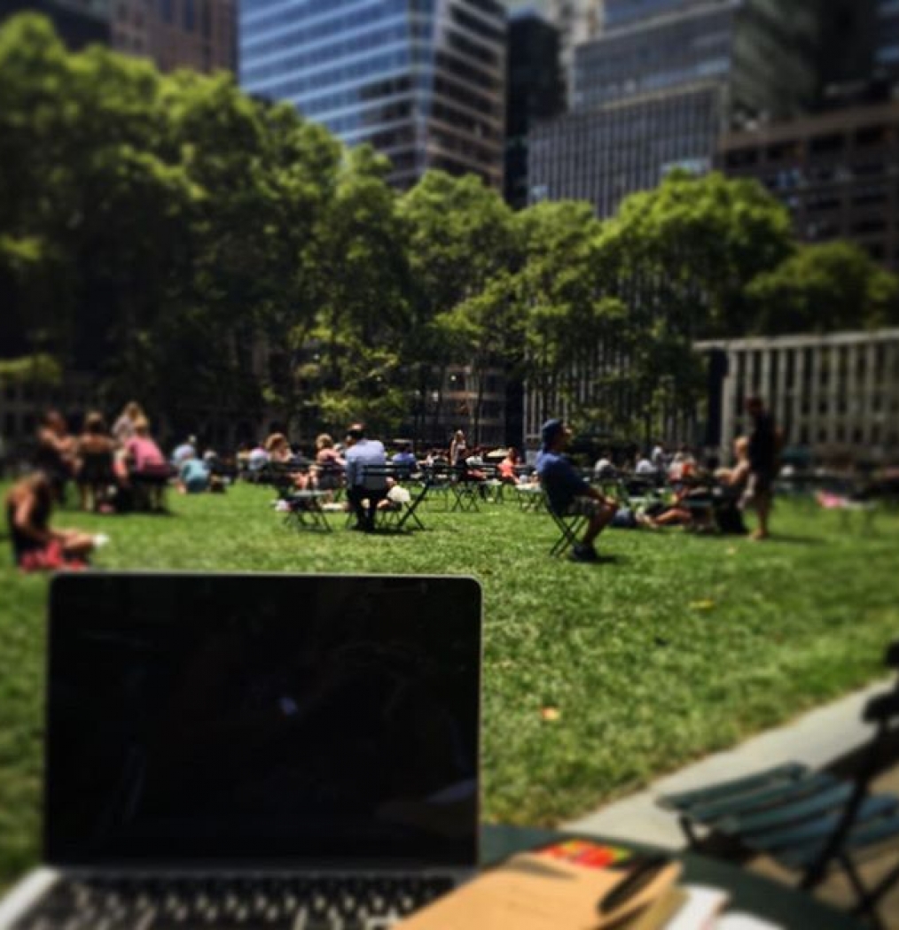 Office hours, Bryant Park. #merightnow #working #park #nyc #bryantpark #greatlawn #nypl