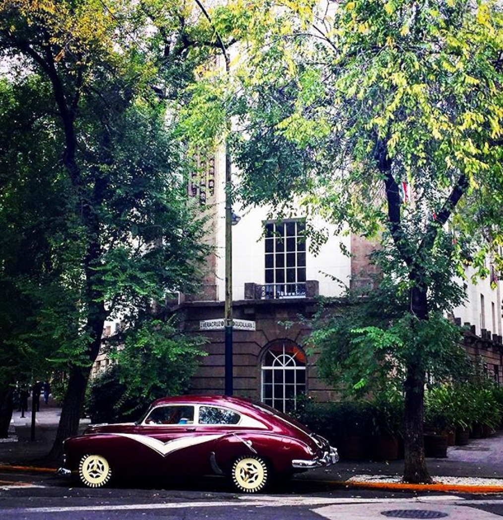 Back in the city + crushin' hard on my Condesa. #homeaway #mexicocity #condesa #mexico #traveldeeper #explore #streets