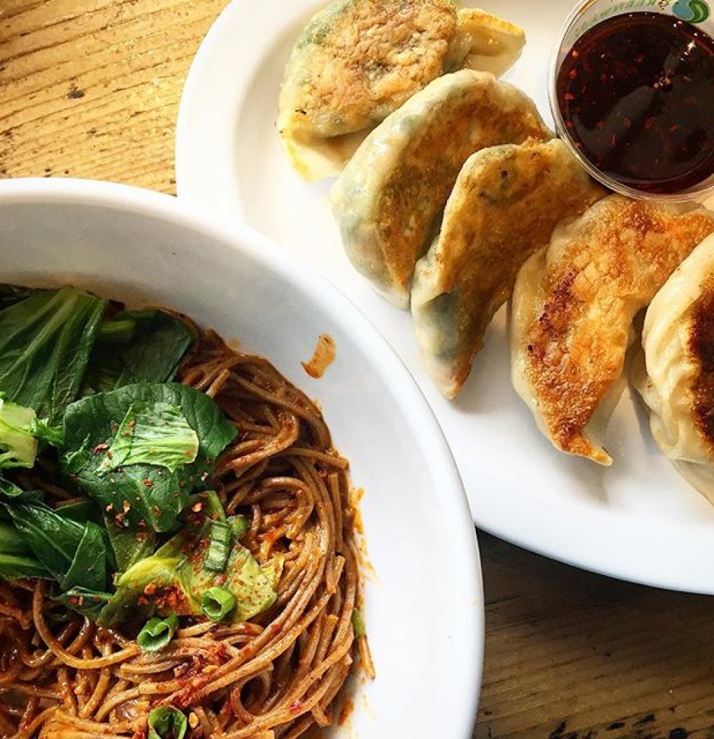 It's a dan dan noodles + dumplings kinda day… @mimichengs, you're awesome. @kelsycc @missjwhit — sending you karaoke mic hugs from the east village! #taiwan #taiwanesefood #mimichengs #dumplings #noodles #nyc #eeeeeats #forkyeah #eattheworld #instafood #treatyoself